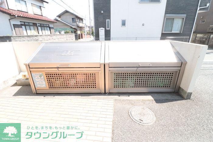 ルミエール西府B棟