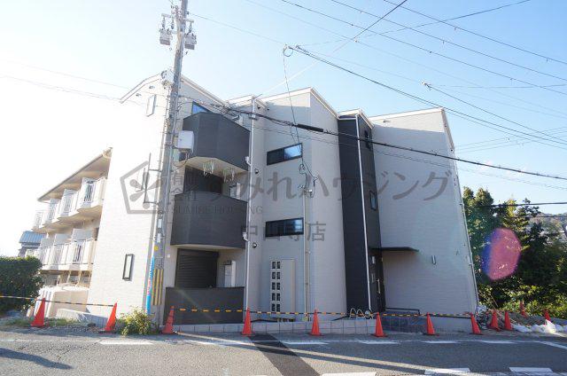 セラヴィ南花屋敷