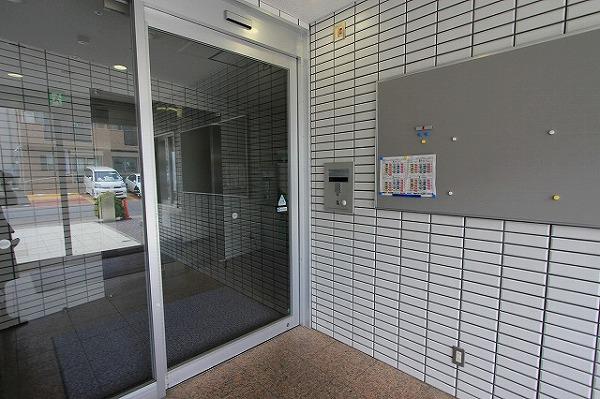 日信ビル