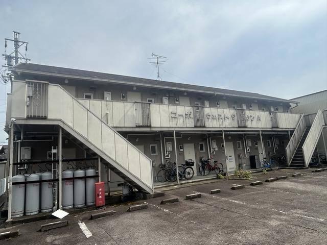コーポウエストタウンA
