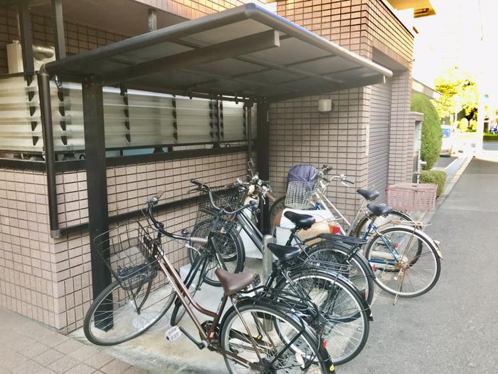 エミーナ