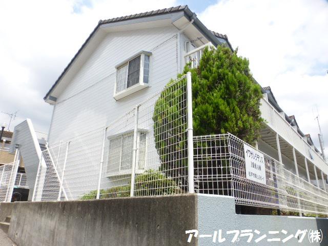 IWASA RESIDENCE A