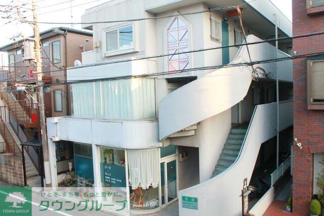 メゾンウィンズ