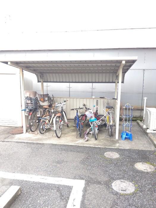 セジュール西屋B棟