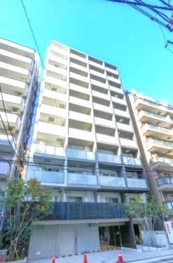 CRANE COURT TSURUMI