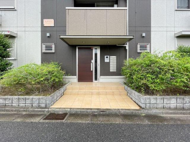 R.ザウバー