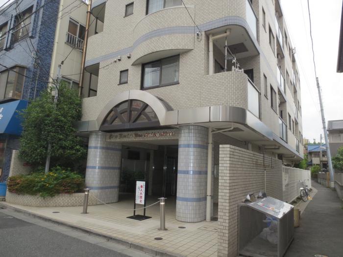 ライオンズマンション武蔵新城駅前