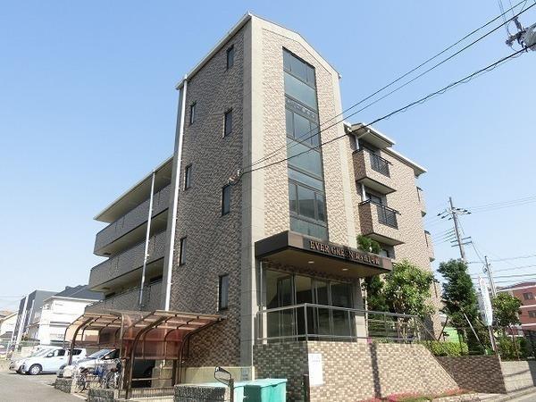 エバーグリーン泉ヶ丘1号館