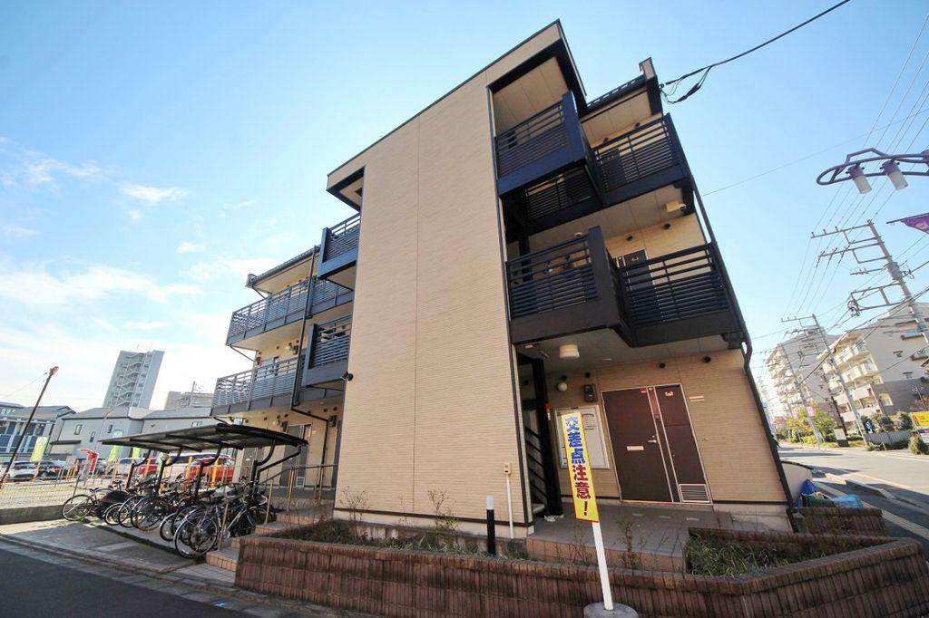 レオネクストつるせ壱番館
