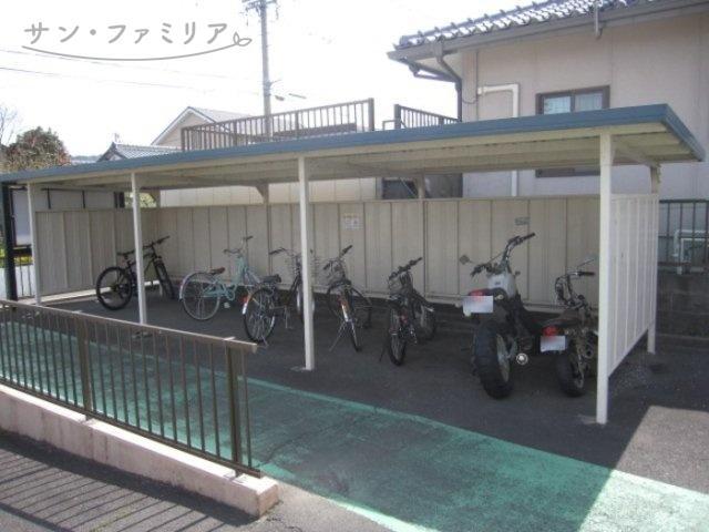 サンヒルズ鷹丘A