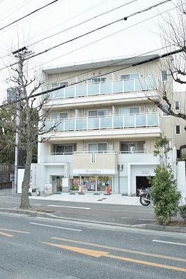 プリオーレ衣笠