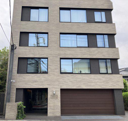 BEEVALLEY YOYOGIUEHARA