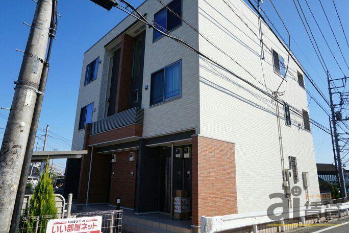 サン ハウス
