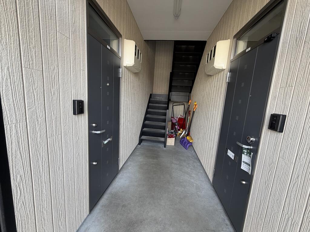 イーストコート