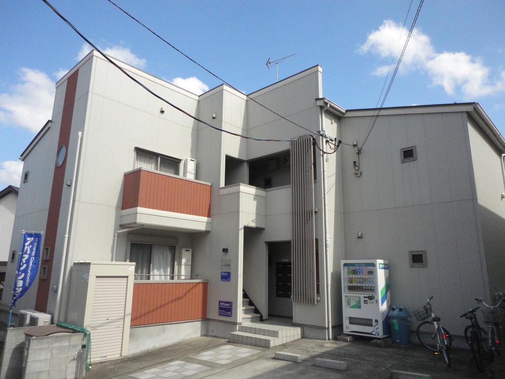クレフラスト泉中央駅東
