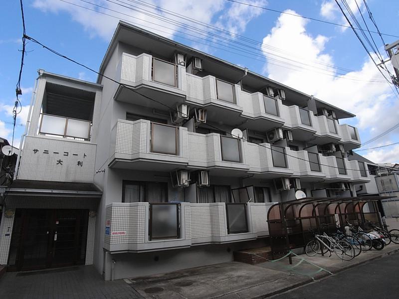 サニーコート大利