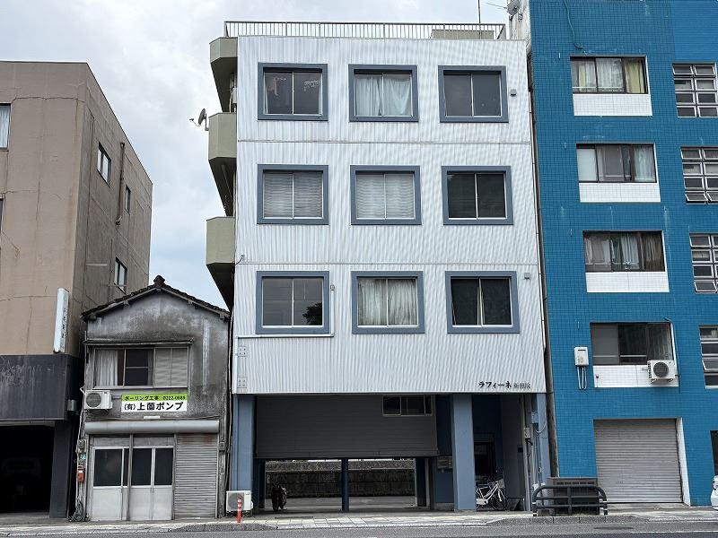 ラフィーネ新照院