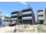 近鉄橿原線 大和八木駅 徒歩7分 3階建 新築