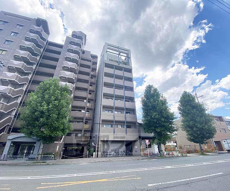 総司館八木