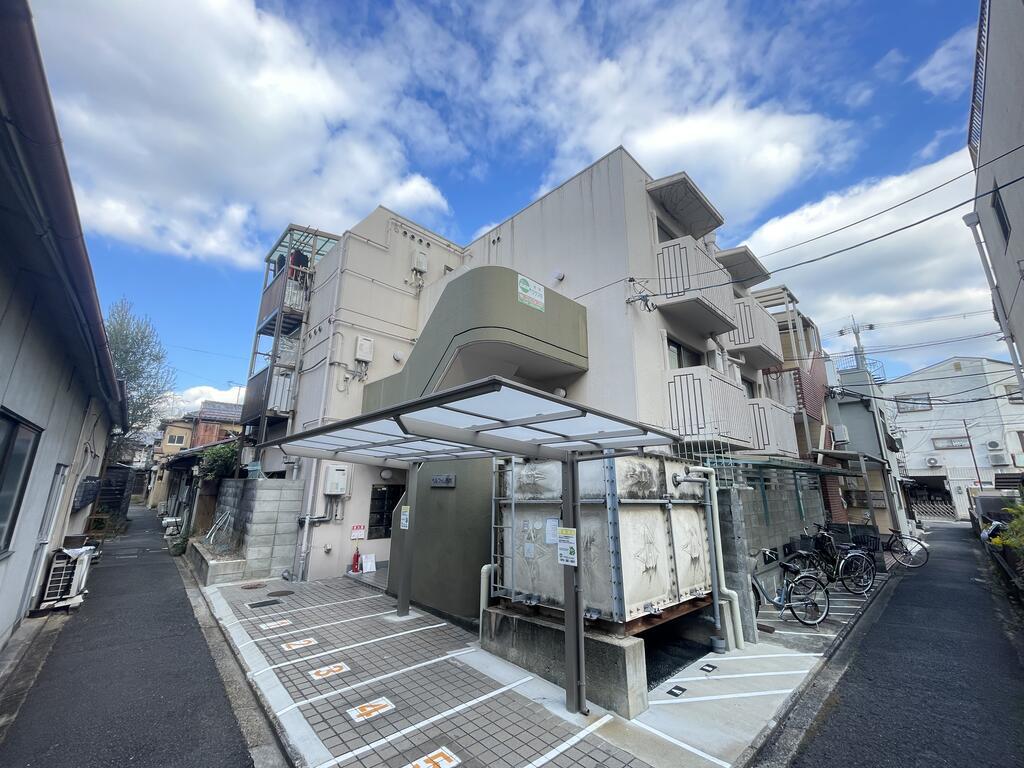 ベルファム西院