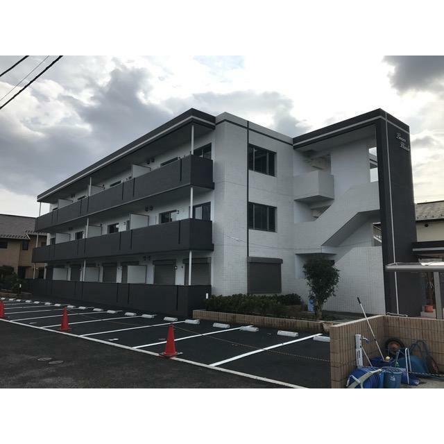 ルミエールブランシュ