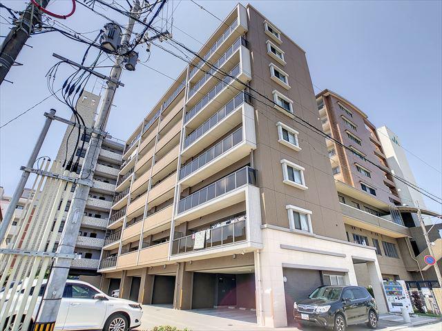 ルミエール箱崎駅前