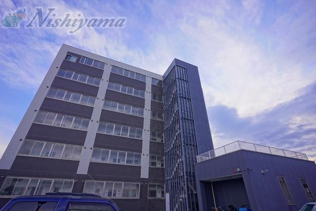 ミッドタウン米沢(2LDK/5階)