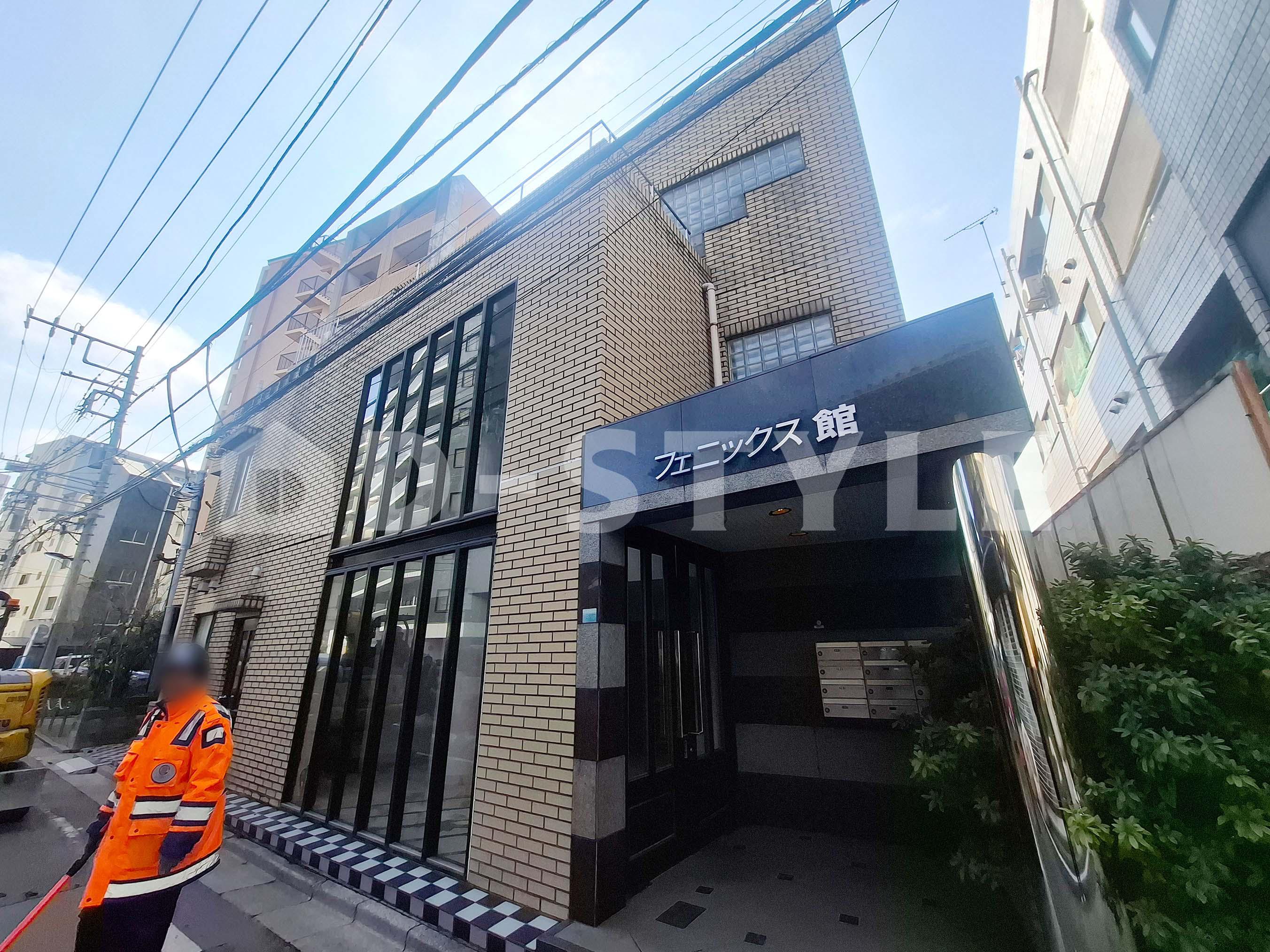 フェニックス館