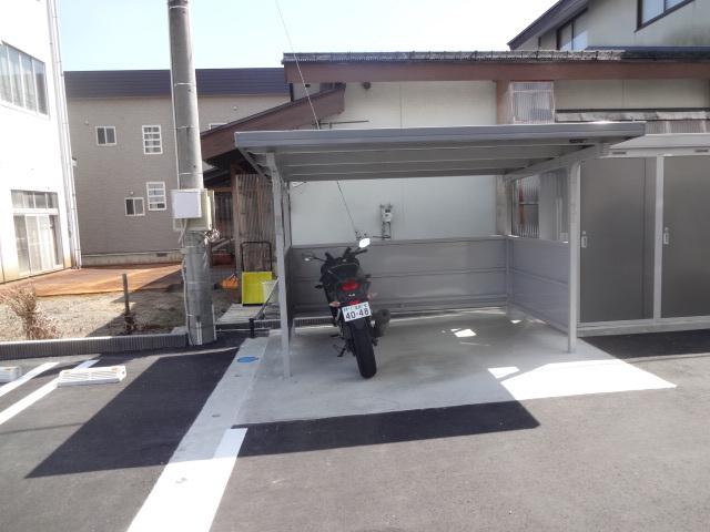 ヴェル ボンヌ ウエスト 壱番館