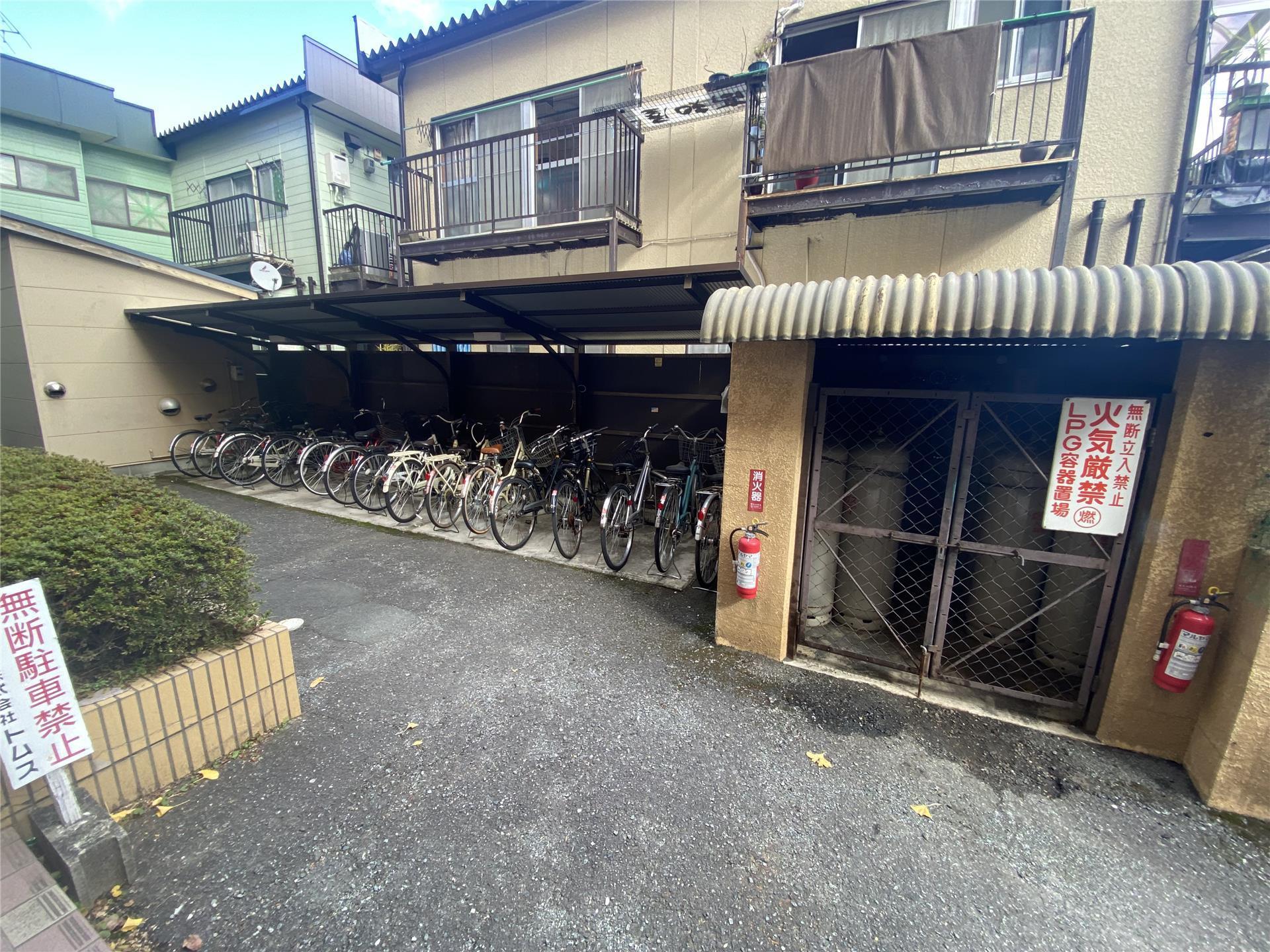 モンパレ県立大前