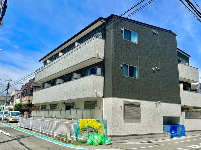 ロータスコートIV