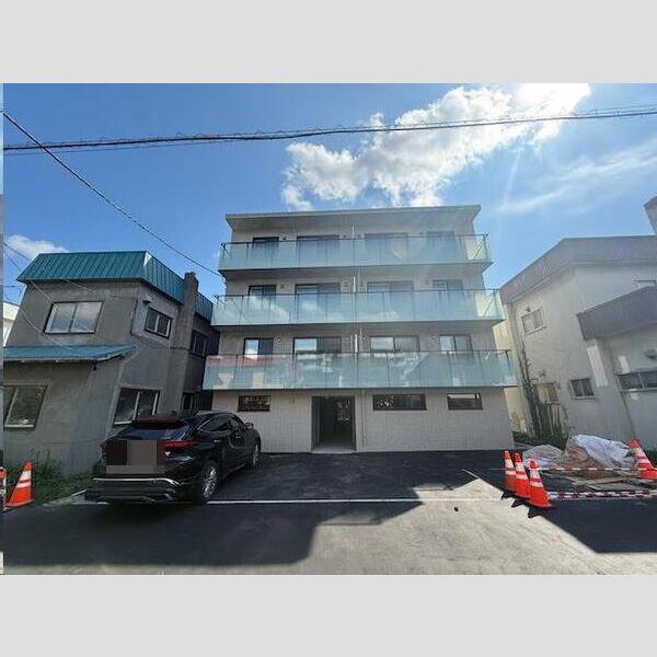 BRIGHTON COURT N20