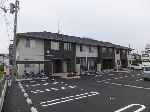 ルミエール竹原 B棟