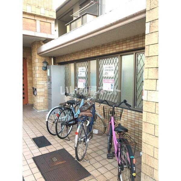 エステート茶屋が坂