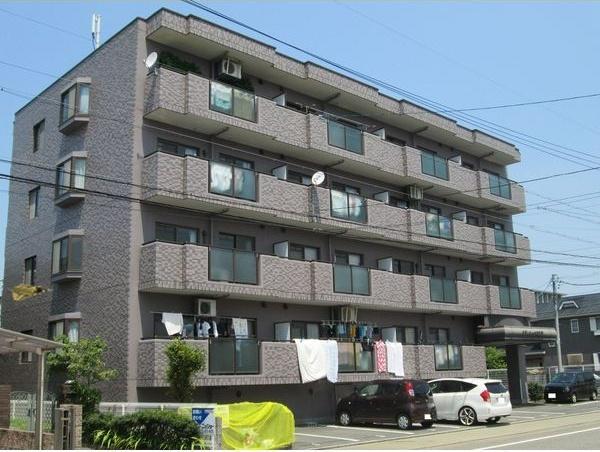 リヴィエール日比津