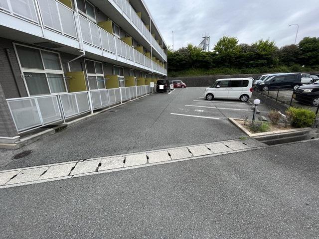 レオパレス西神
