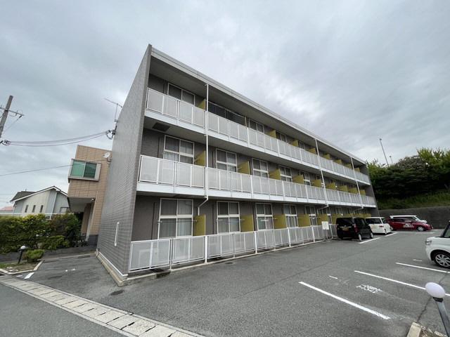 レオパレス西神