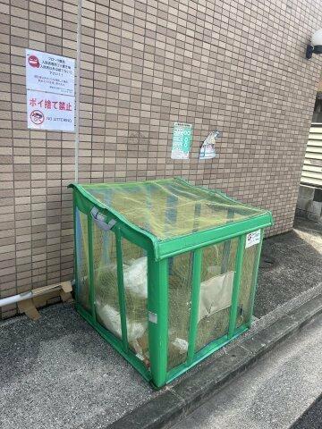 フローラ鶴見