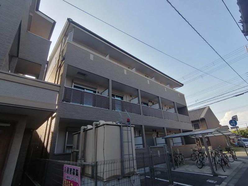 GLAハート飾磨A棟