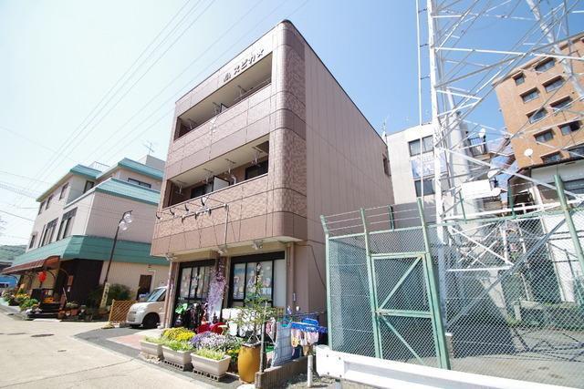 小田急小田原線 鶴巻温泉駅 徒歩1分 3階建 築20年