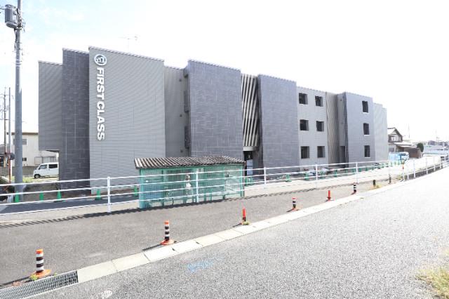 ファーストクラス