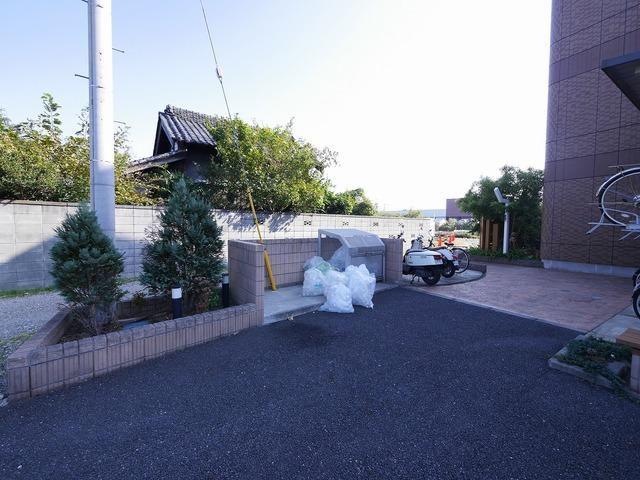 SPRING・HILL