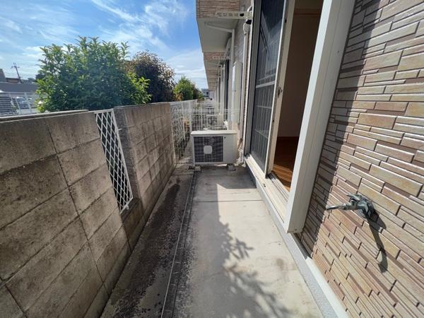 グランシャリオ 守山市岡町