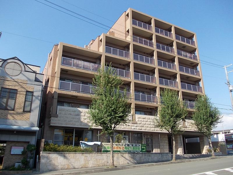 コンフォーレ栗栖野