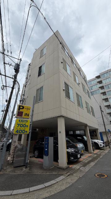 タワーズ駅南