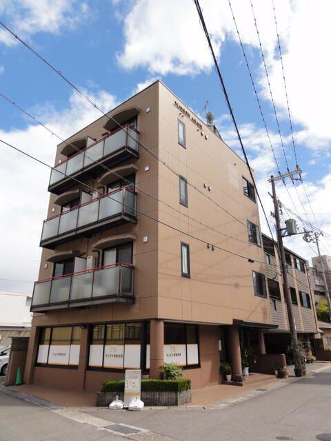 MAISON ASAHI