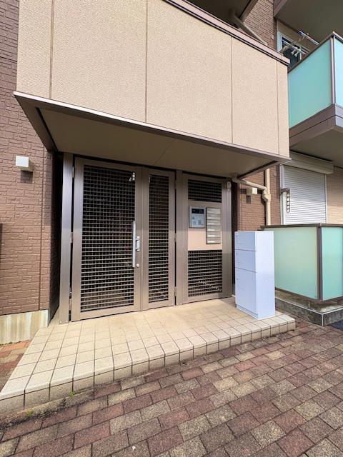 シャーメゾン新屋