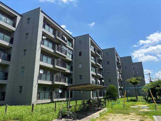 新大宮ハイタウンF棟