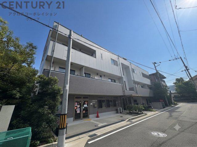 阪急甲陽線 苦楽園口駅 徒歩3分  築6年(2LDK/3階)