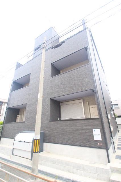 クラスティーネ遠里小野